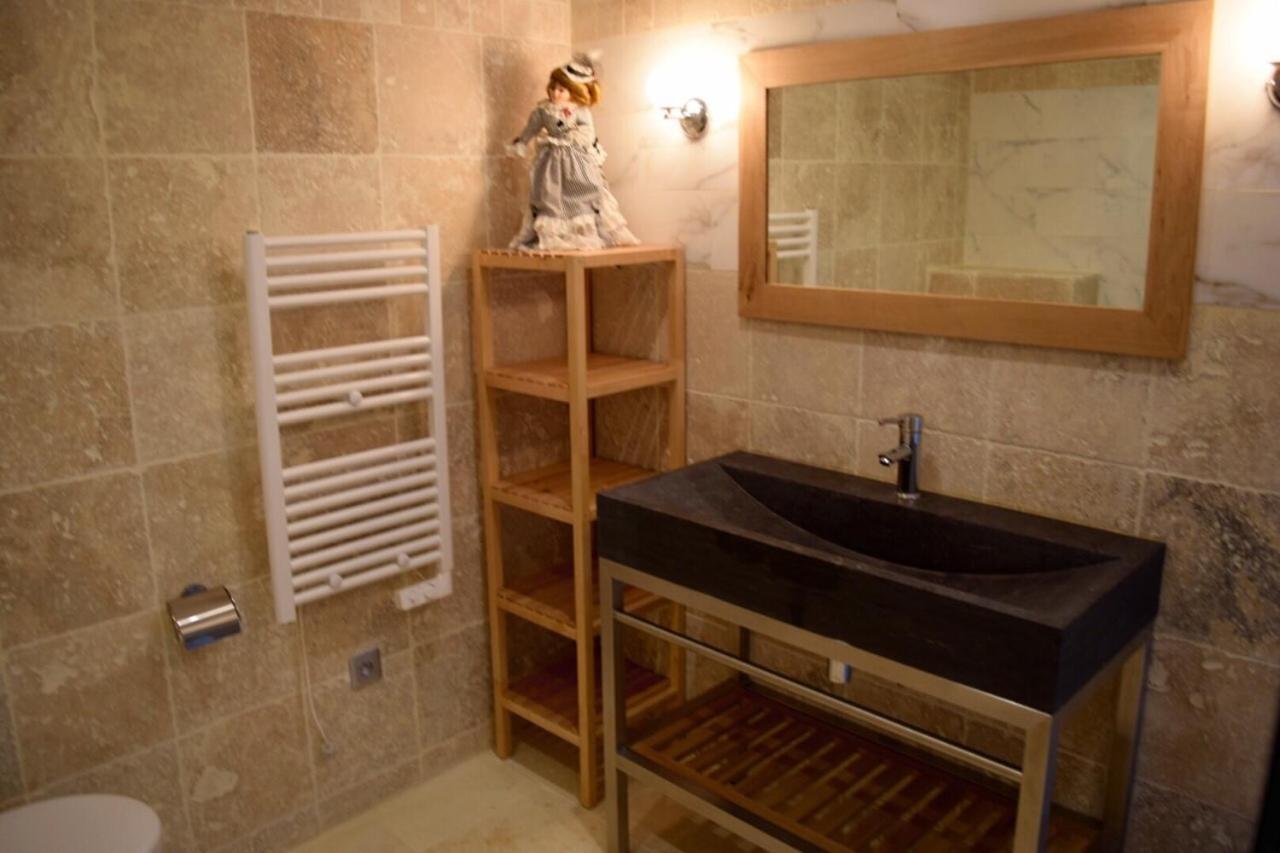 Bed and Breakfast Grand Tamaris Hosting Arlés Habitación foto